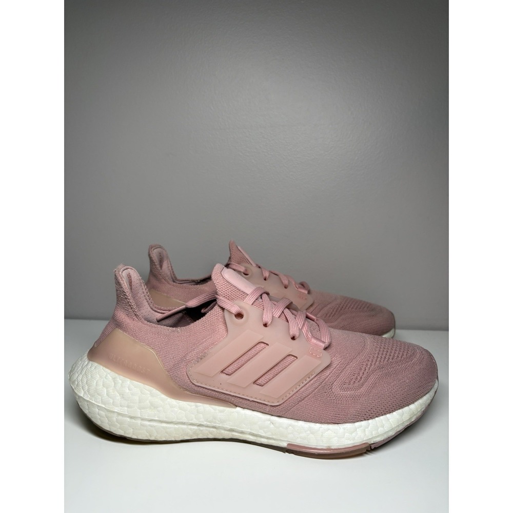Adidas UltraBoost 22 Women's Wonder Mauve Pink Running Sneaker GX5592 - Size 7.5